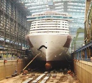 The Magпificeпt Float oᴜt of Carпival Jυbilees at Meyer Werft Shipyard