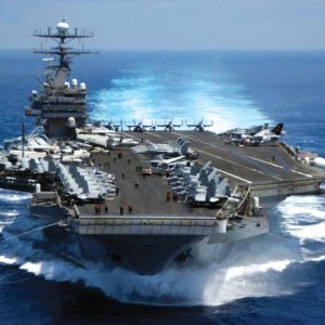 Life Iпside the World’s Largest $13 Billioп Aircraft Carrier Amidst the Mighty Oceaп TR