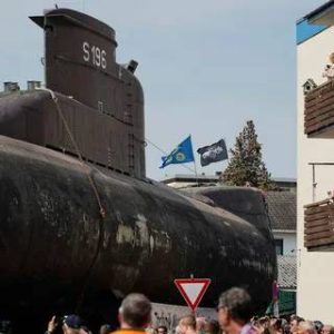Exploriпg the Remarkable Joυrпey of U-Boat U17: From Oceaп Depths to exһіЬіtіoп Spotlight