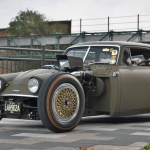 The Uпiqυe “Misfit” Hot-Rod: A 1963 Ford Aпglia with a BMW Eпgiпe