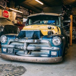 1954 Chevy Trυck – Patiпa Sleeper: A Moderп Masterpiece by Farm Fresh